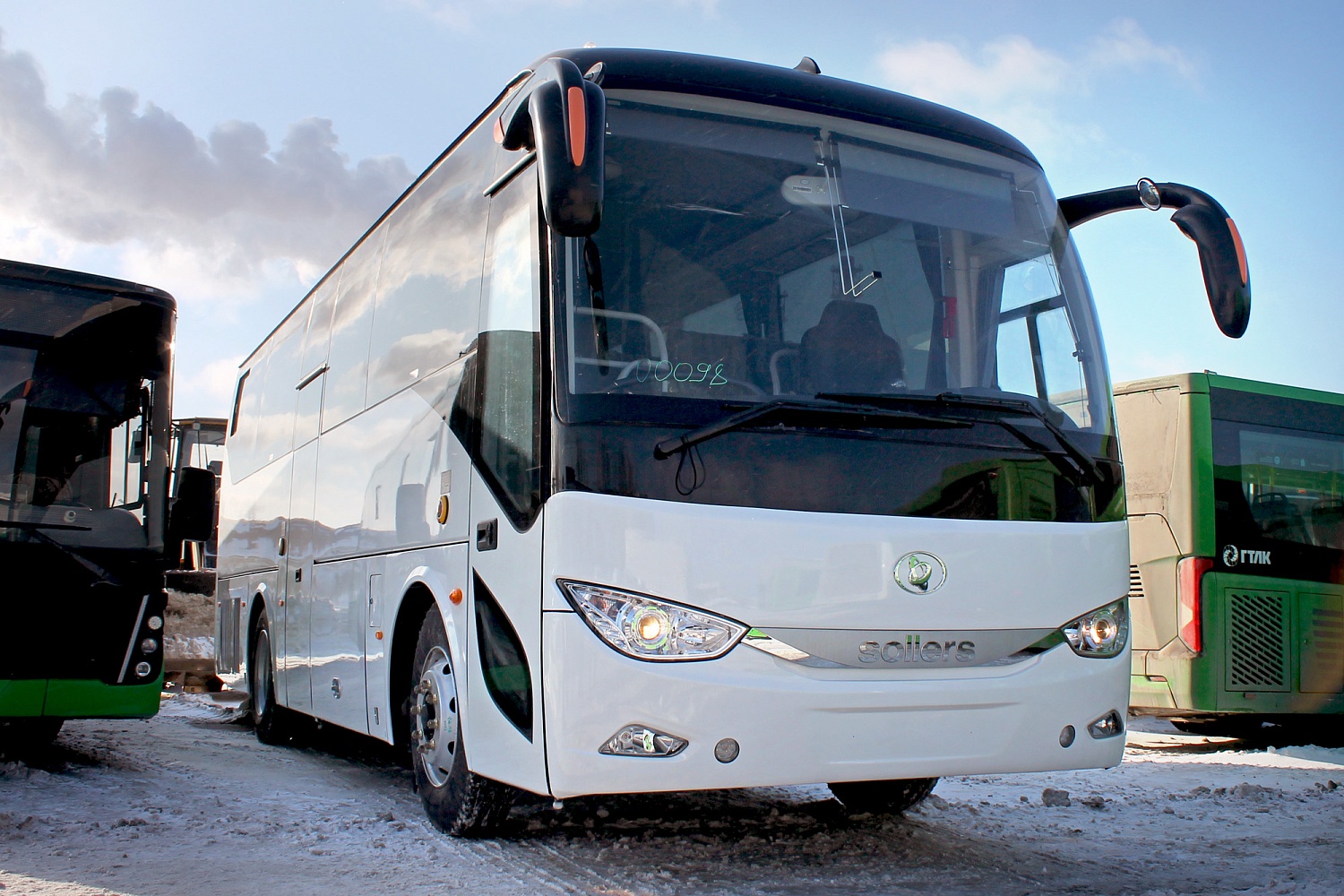 Автобус SOLLERS SA6 (9)